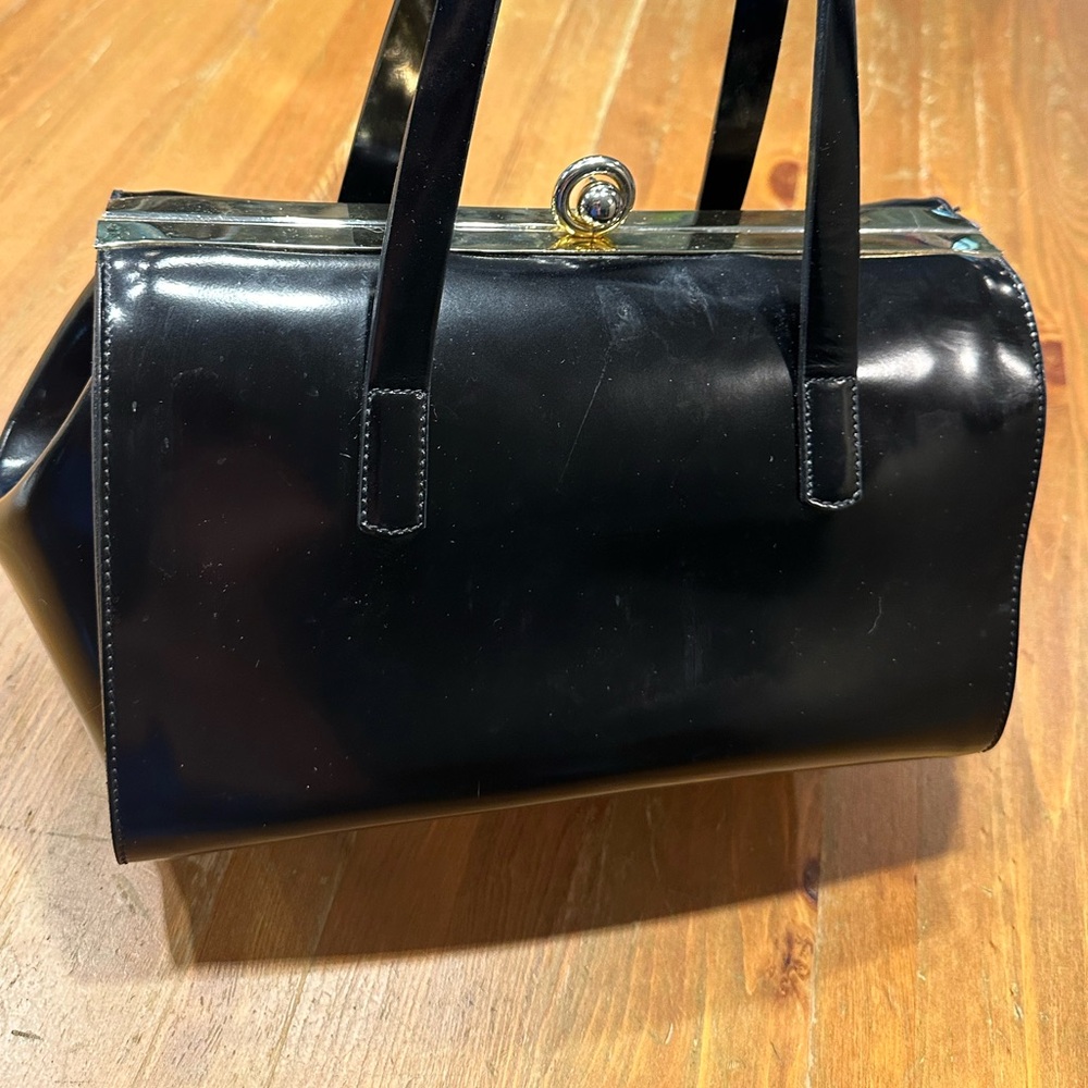 GUC Black Alberta Di Canio Italian Leather Handbag with Gold Hardware